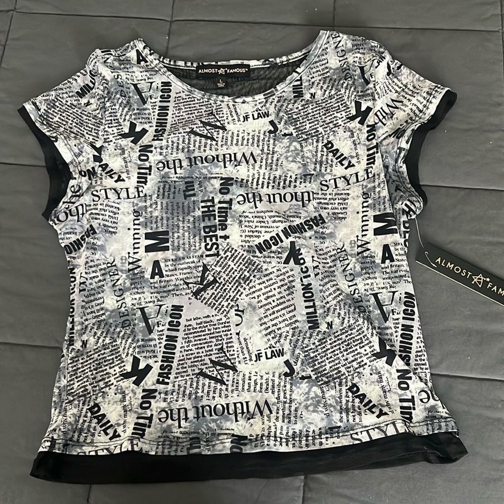 NWT Almost Famous juniors size L sheer double layered top with print